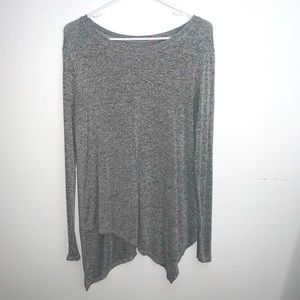 24/7 Maurice’s tunic